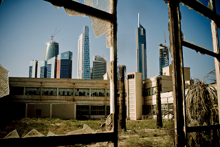 Illustration for article titled The Decaying Remains of Abandoned Hospitals
